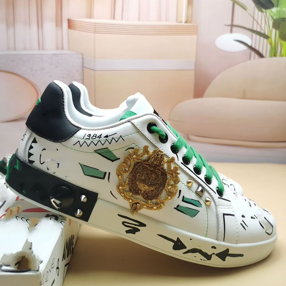 2025le nouveau homme mode femmes chaussures hommes en cuir à lacets plate-forme surdimensionné semelle baskets blanc noir décontracté jytr00001