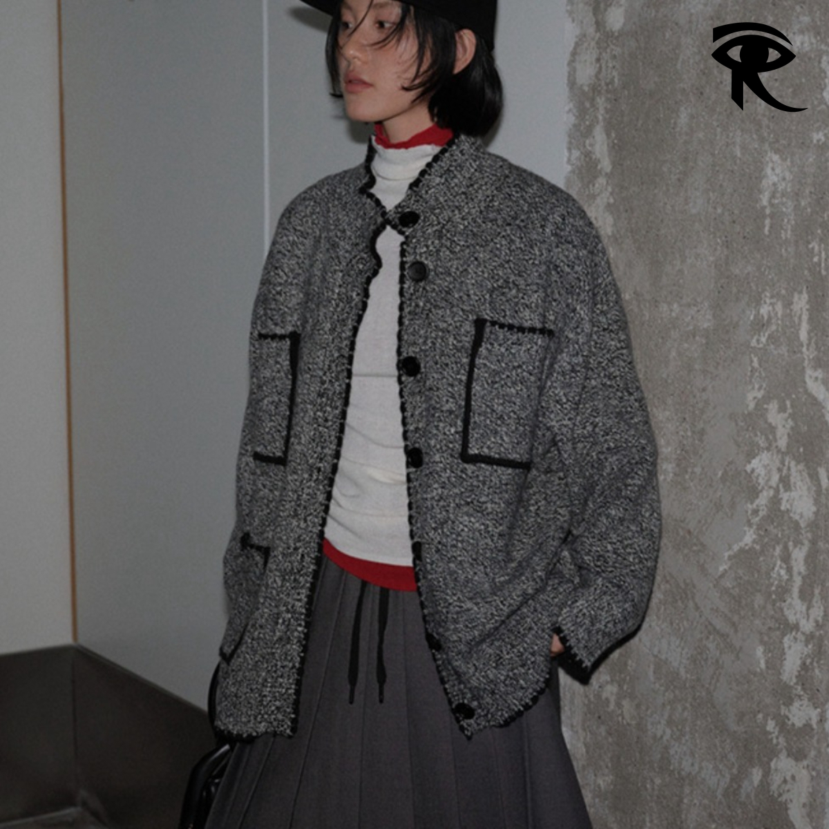 2025 Automne et hiver Nouveau pull en laine grise Cardigan Femmes Hiver Casual Rétro Cardigan Vêtements originaux Designer Tops Ventes directes d