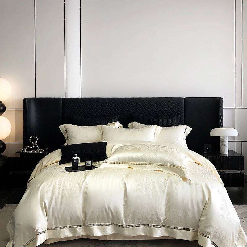 Beige Jacquard Satin Bedding Set Luxury 4pcs Hollow out Embroidery Quilt/Duvet Cover Bed Sheet Pillowcases Queen King Size Y260124-image-1093146348
