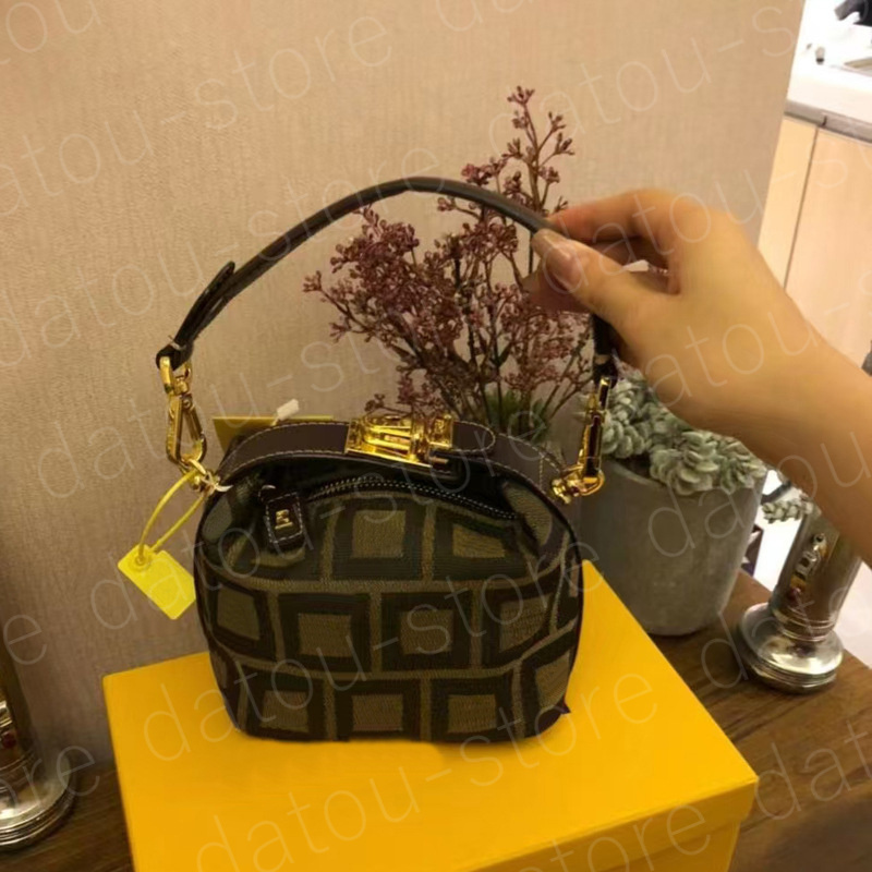 13 Style Designer Cosmetic Bag Women Travel Makeup Bags Portable Makeup Bag Toiletries Ladies Handbags Cosmetic Bags Letters Make Up Pouch