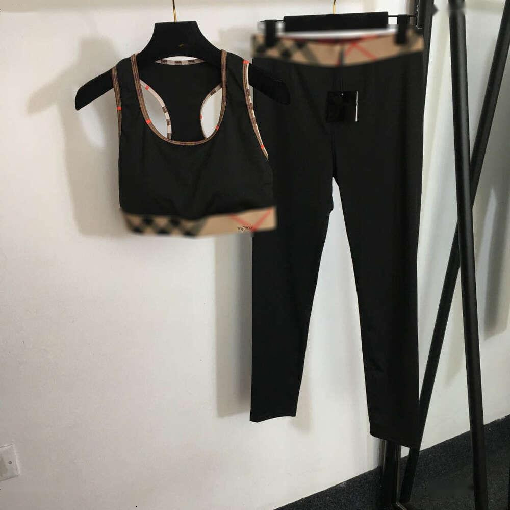 designer tracksuit women brand womens clothing summer Two piece set fashion classics print ladies vest girl pants May 06 jogger