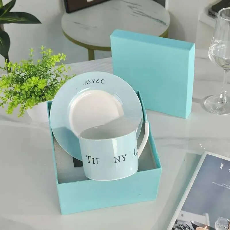 European Bone China Coffee Plates Simple Solid Colors Exquisite Afternoon Cups Creative Home Tea Sets M260317-image-1097827836