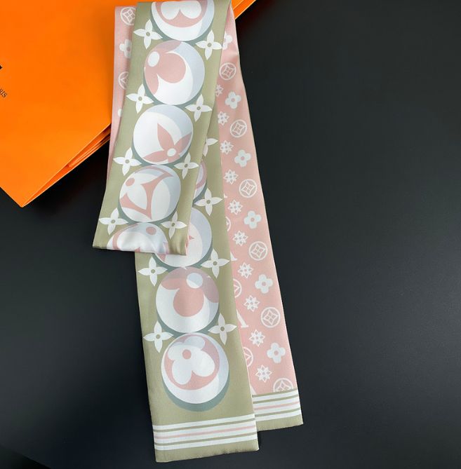 Foulard de créateur Sacs d'impression de mode Scraf Foulards Poignée Sac Lady Mariage Muffler France Portefeuille Bourse Sac à main chemise en so