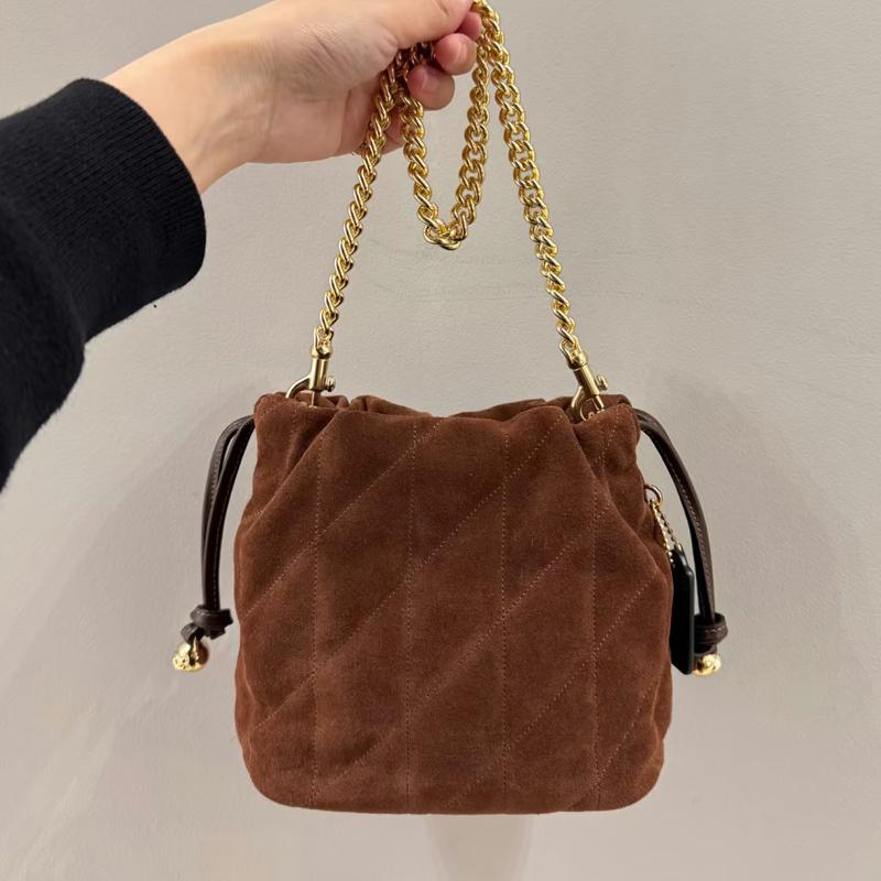 Vente promotionnelle et livraison gratuite Tabby Cloud Bags Sac fourre-tout Faye design en daim de luxe classique avec chaîne à cordon portefeuil