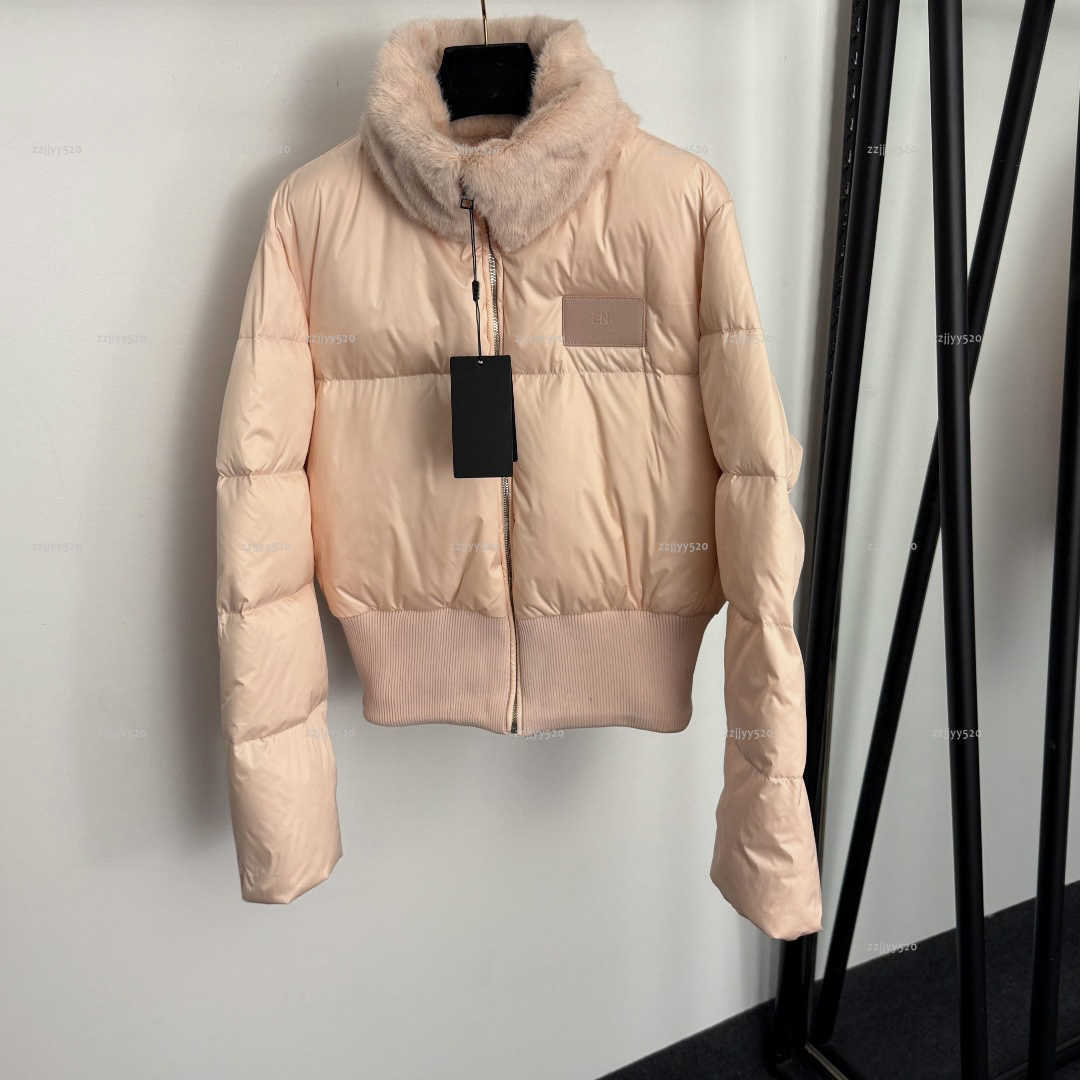 Brand Designer Style Puffer Jacket Women zipper style women designer clothes Detachable fur collar Down Jacket Winter Logo leather label Thick coat