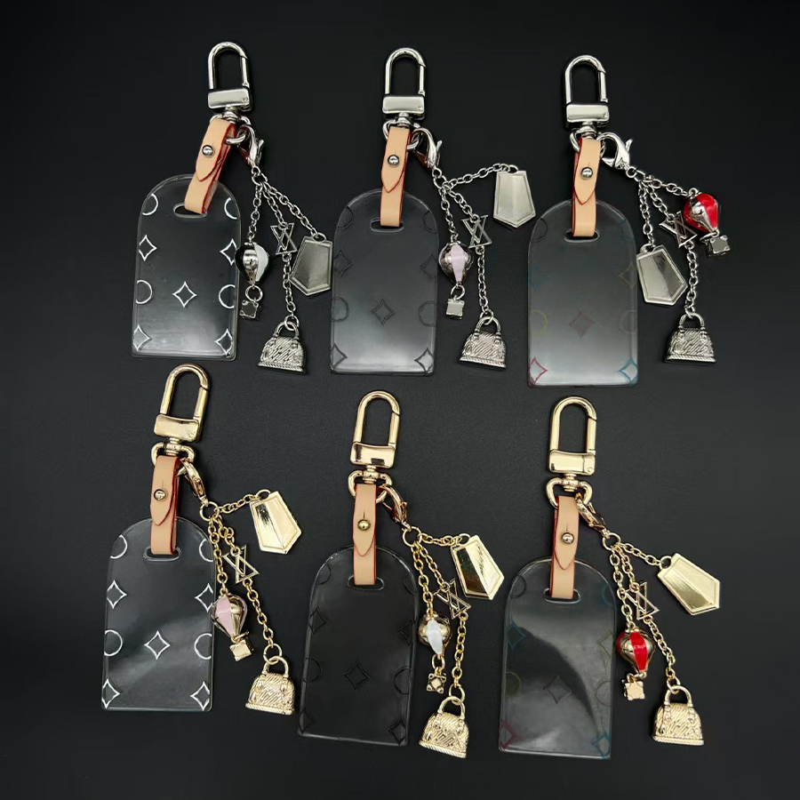Designer Keychain Mens Womens Transparent Boarding Pass Keychain Luxury Pendant Leather Fashion Classic Keychain Lanyards Accessories Car Keychains