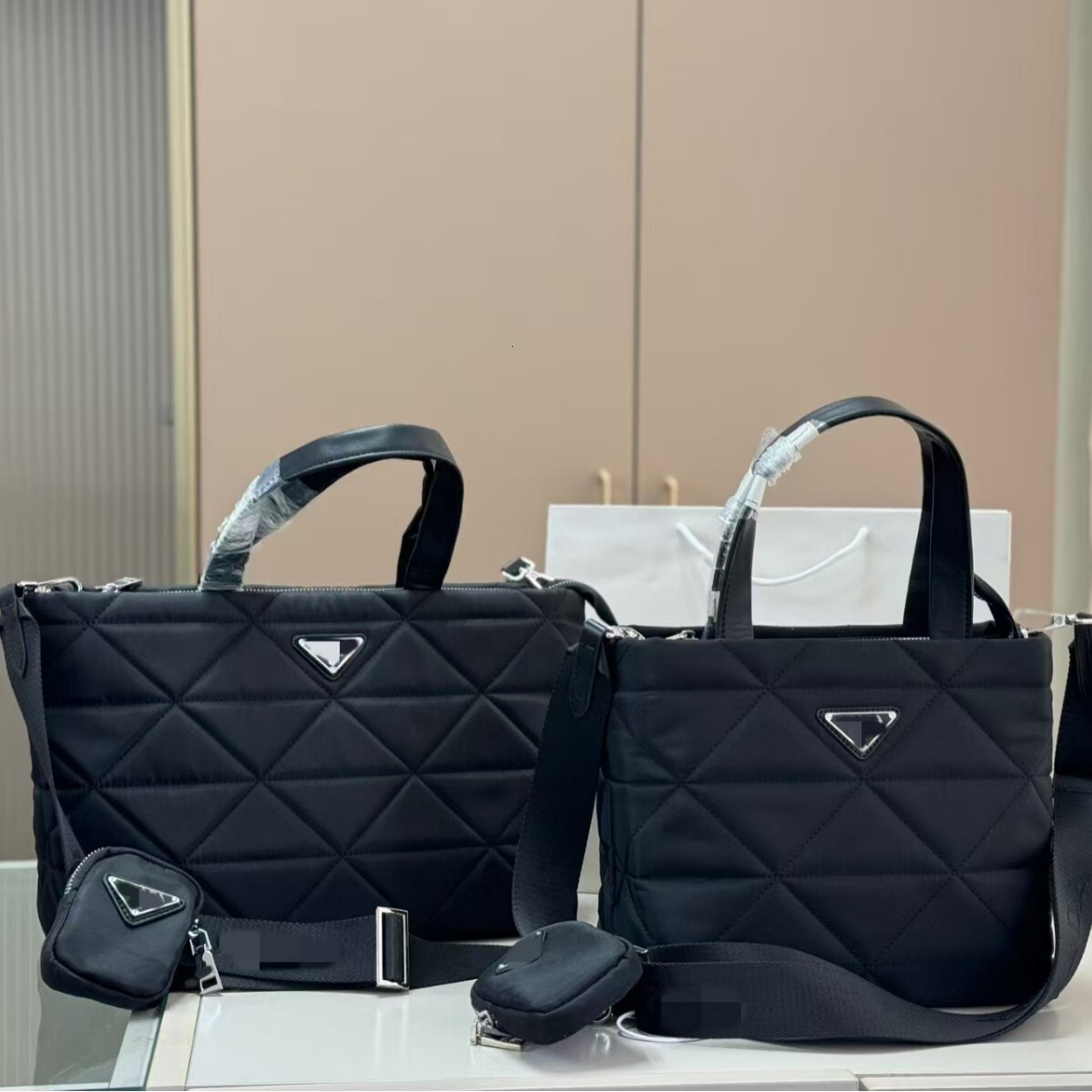 New diamond-pattern tote lightweight durable nylon ladies' bag fabric, designer bag large-capacity small bag, versatile and simple shoulder han