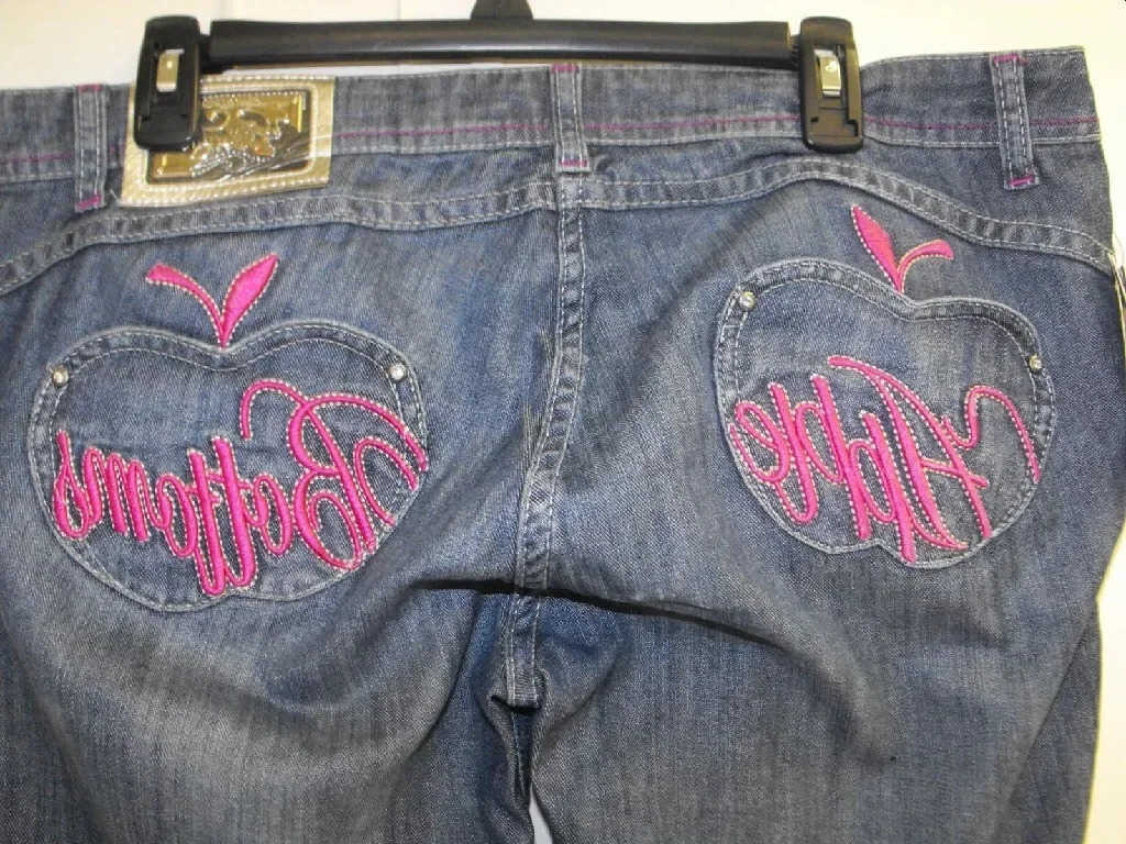 Jeans Apple Womens Clothing Letter Pocket ed Waist Ultra Thin Suitable for Mens Wear 250428 S2608033NIC