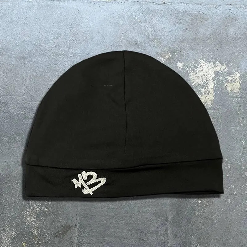 Y2K Lettre Brodée Tricotée à Froid |Hommes et femmes avec le même style de rue cool sans chapeau J260803