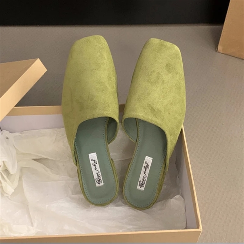 Comfortable Simple Womens Flat Slippers Retro Casual Low-heeled Slip-on Square Toe Holiday Suede Bun Toe Half Slipper 260519BJ