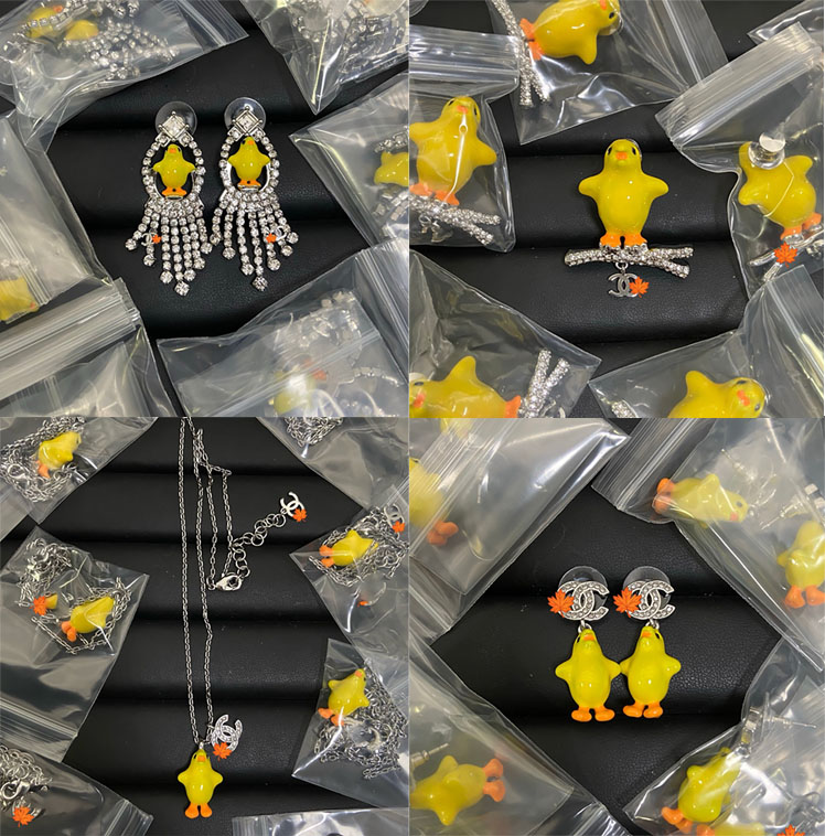 Diamond Yellow Duck Pendant Earring Stud Designer Cute Cartoon Animal Brooch Necklace Tassel Diamond Chain Women Girl Party Wedding High Quality Jew