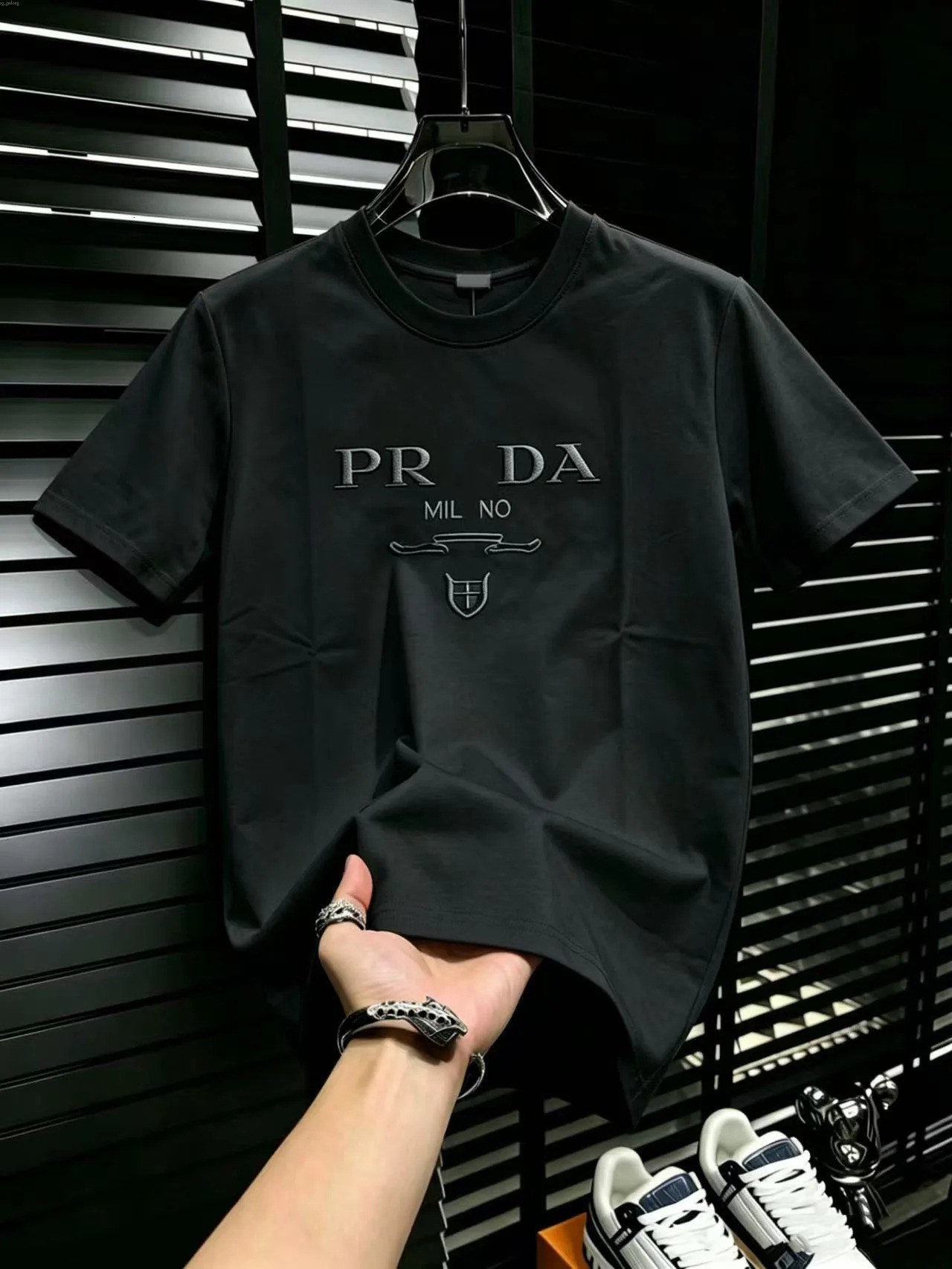 Men's Shirts New summer luxury short sleeve letter T shirt for men women couple's top with embroidery casual and loose fit round neckli