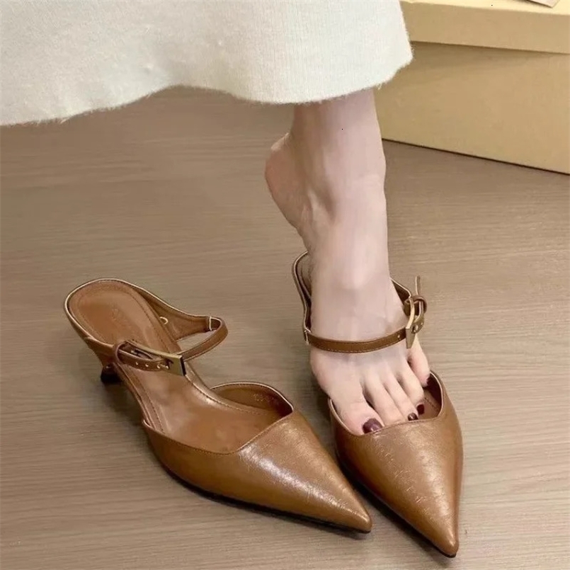 Women Pointed Toe Slippers Mid Heels Fashion Elegant Mules Shoes Summer Dress Sexy Woman Sandals Trend Womens Pumps 260427BJ