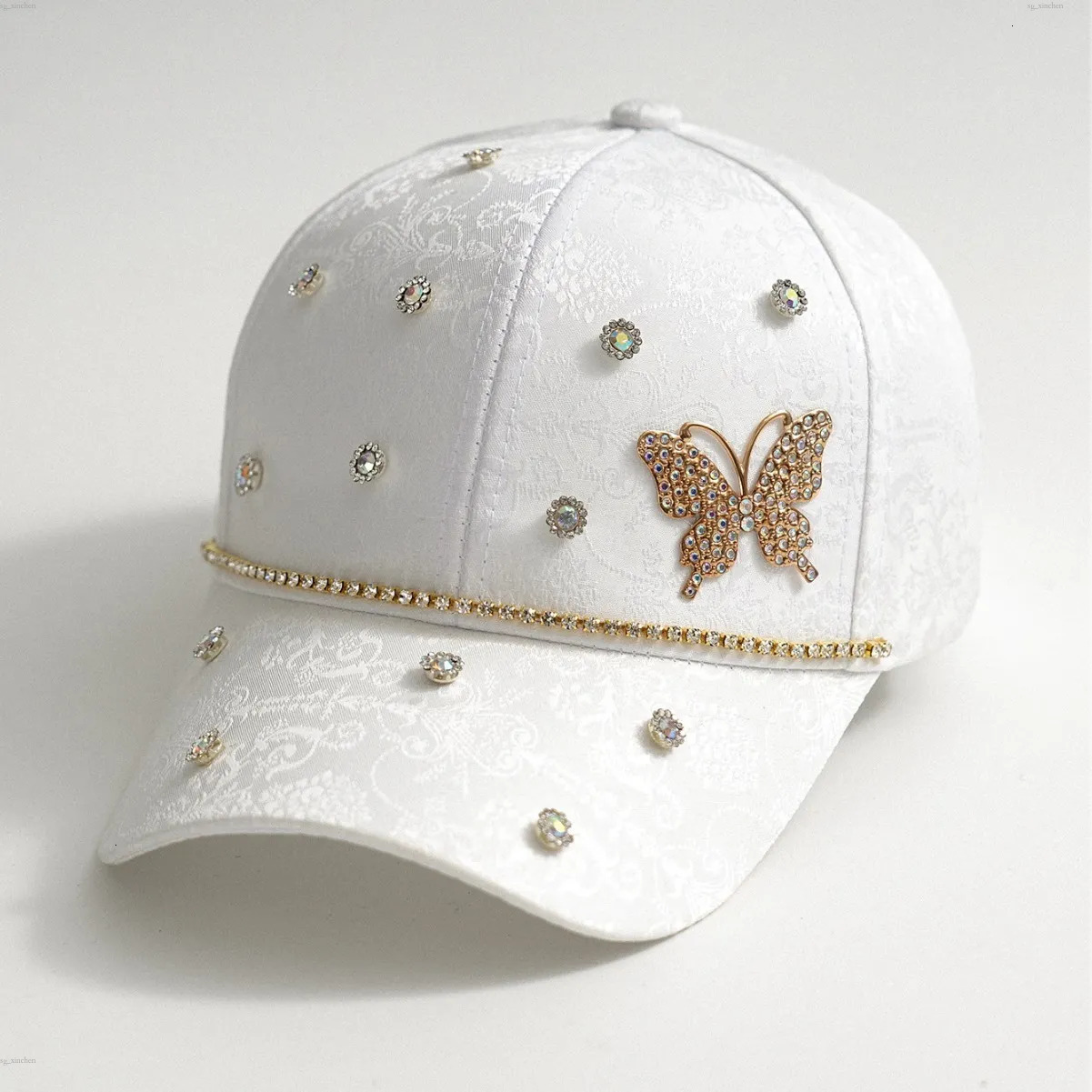Luxury Fashion Designer Hat Unisex Couple's Baseball Cap With Hand Set Diamonds Elegant Butterfly And Sparkling Diamond Floral Gem Accessori