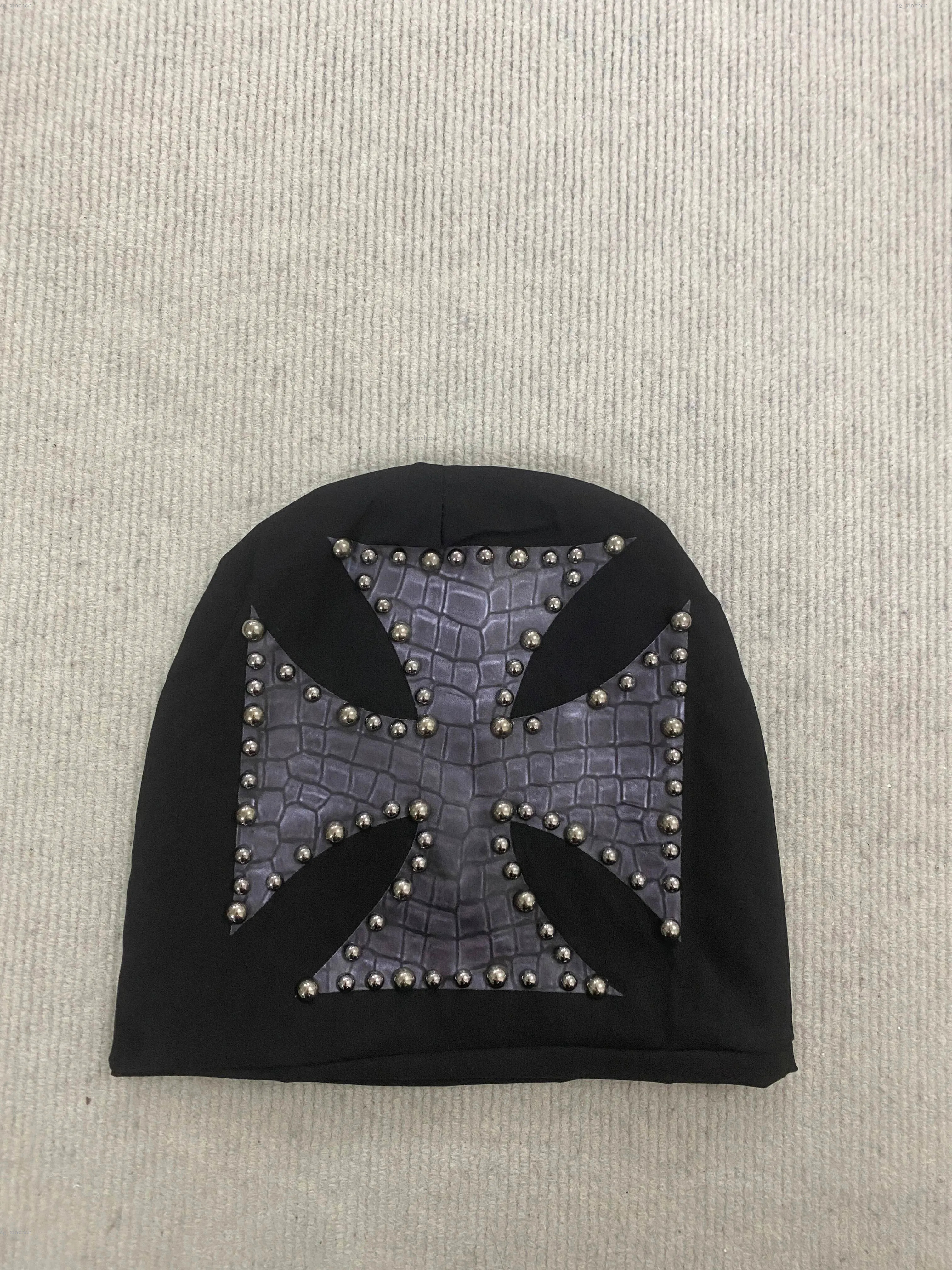 American Letter Willow Cross Knitted Woolen Men's and Women's Brimless Hooded Dome Cold Hat Winter J260803