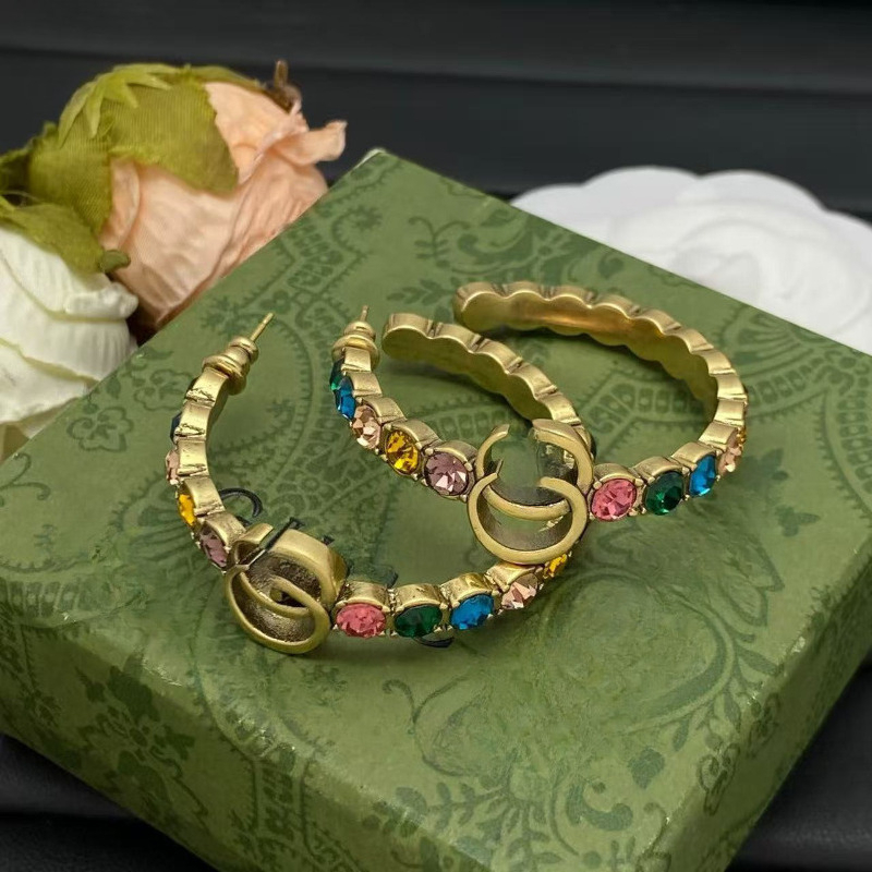 Luxury Double Letters Hoop Earrings Vintage Gold Tone Multicolor Rainbow Crystal Half Hoop Earring Hollow Letter CZ Circle Earrings Women Fashion Ea