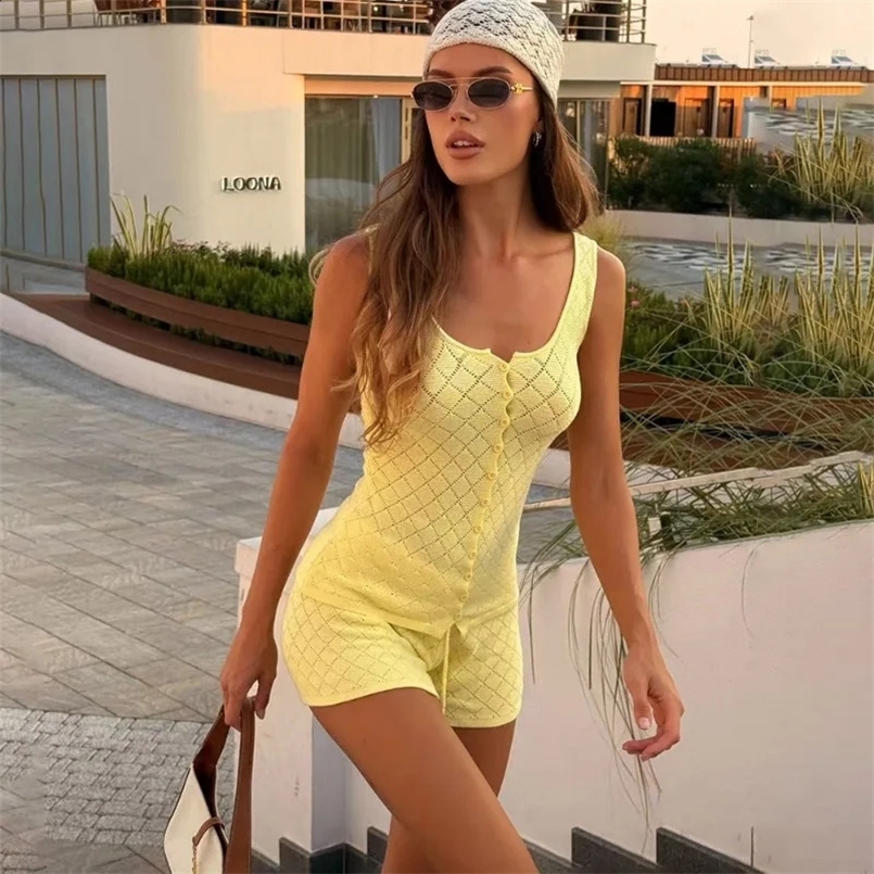 Summer Two-piece Shorts Set Fashionable Knitted Top Casual Shorts Set Vacation Sexy Knitted Hollow Womens Shorts Set 260618BJ