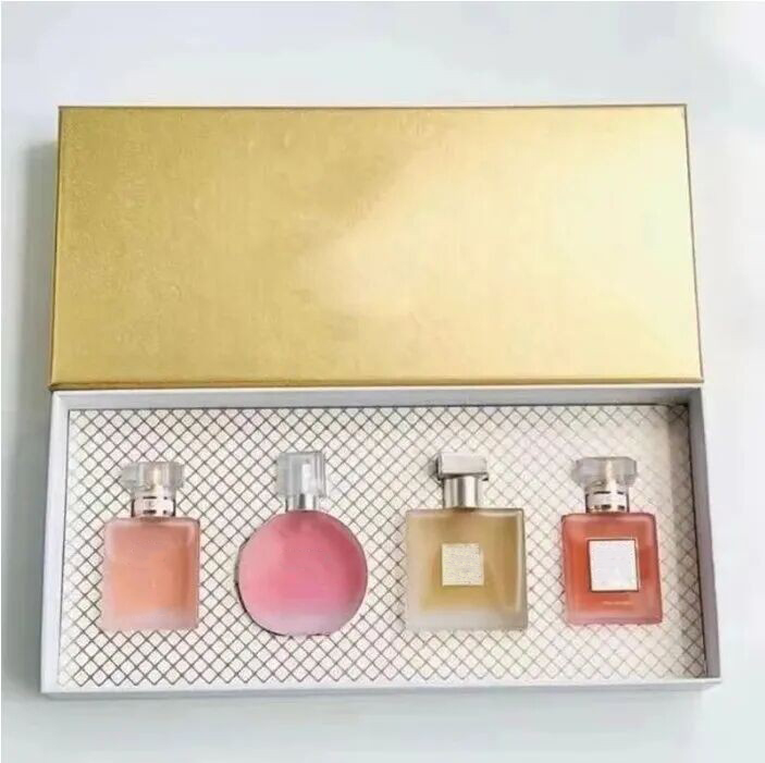 Top Coffret Maquillage 6 en 1 Parfum Collection Cadeau Fêtes Mascara Waterproof Eyeliner Rouge à Lèvres Mat Kit Maquillage 6 pièces
