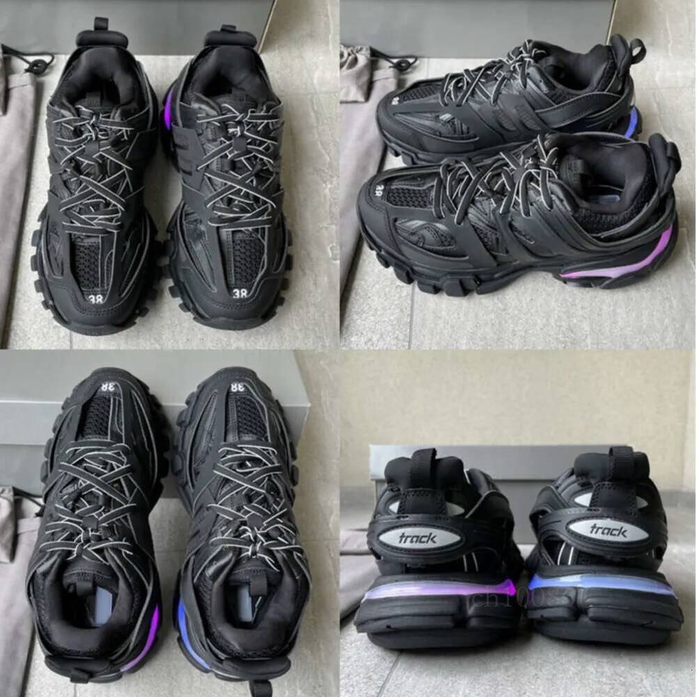 Womens Mens designer Casual Shoe Track LED Sneaker Light Grey Blue Gomma leather black pink Trainer Nylon Printed Platform for Men 3 30 Trainers Sho