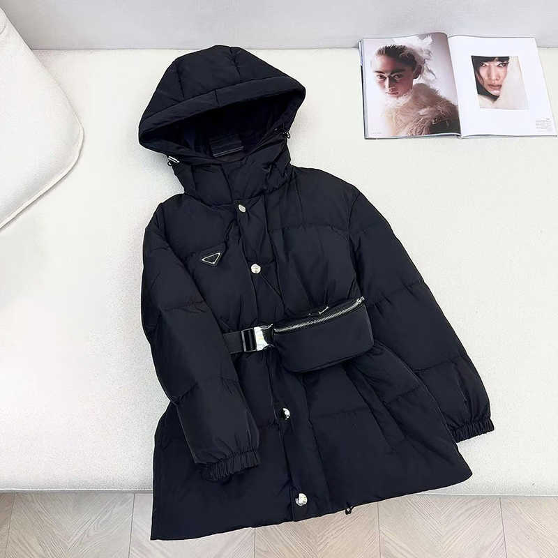 Winter 25 New Delivery Waist Bag 90 White Duck Down Nylon Fabric Waisted Women's Down Jacket Sizes S M L S260804P1N4