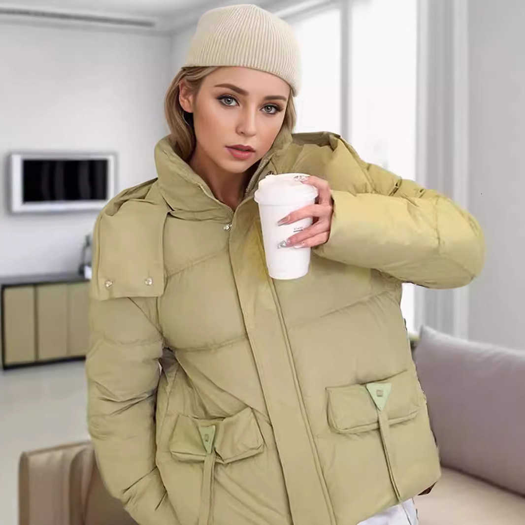 Jacket Puffer Down and Cotton Jacket Womens Short Style New Winter Cotton Jacket Hooded Loose and Thick Bread Jacket S260804XJEN