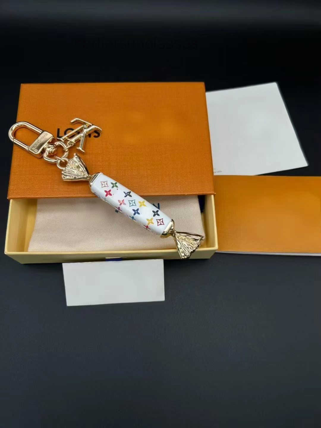 Designer Keychains Designer Candy Keychain Black u0026 White Monogram Bag Charm Luxury Gold Plated Key Ring Fashion Pendant for Gif