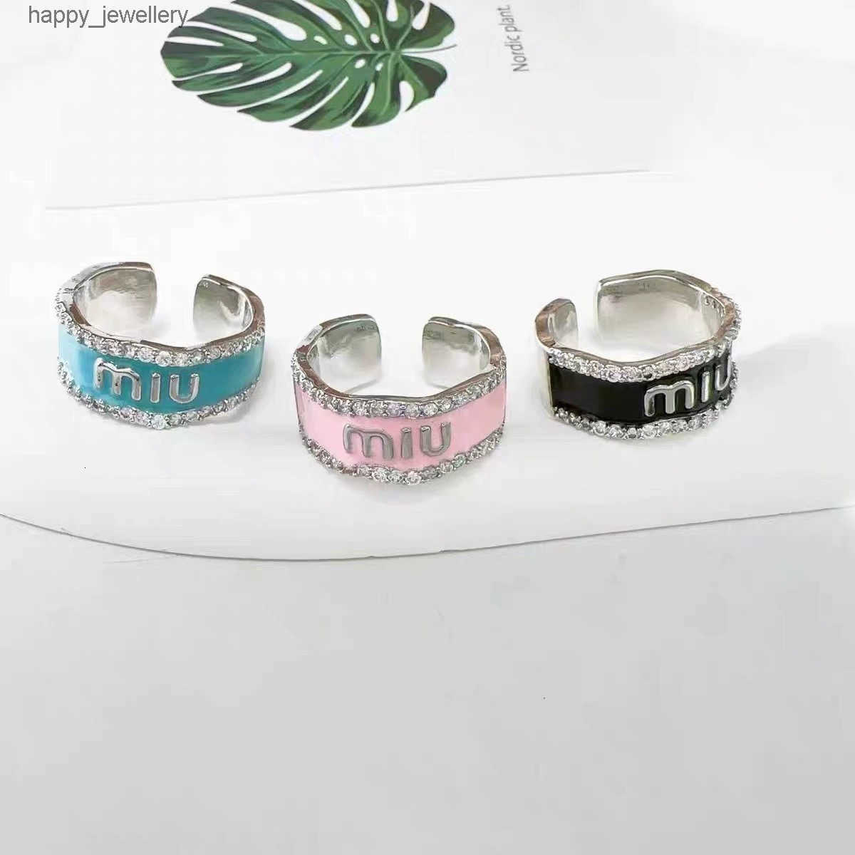 M enamel oil-drip letter ring for women light luxury with a high-end feel diamond-embellished trendy and stylish couple's ring T260804N3TF