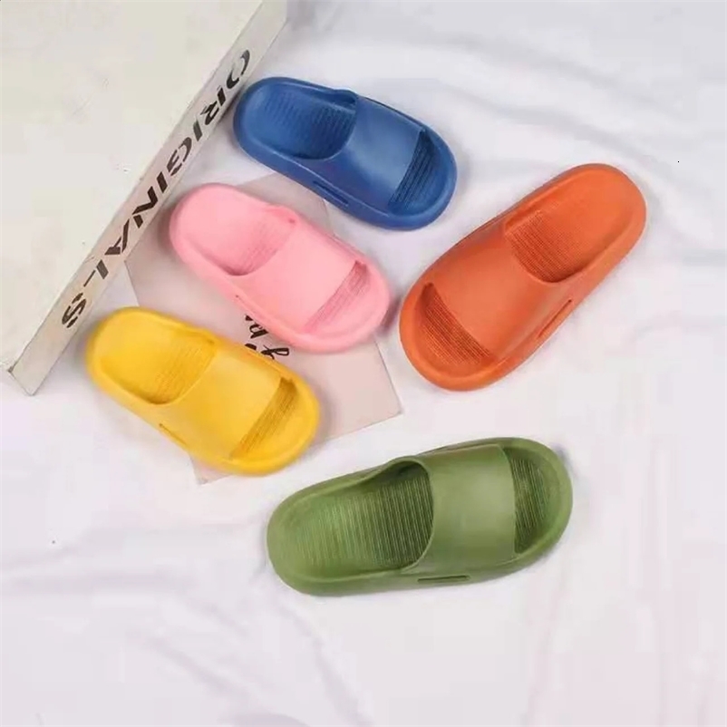Fashionable Solid Color EVA Slippers for Boys And Girls Classic Basic Anti-Slip Cool Slippers Lightweight Home Bathing Shoes 260529BJ
