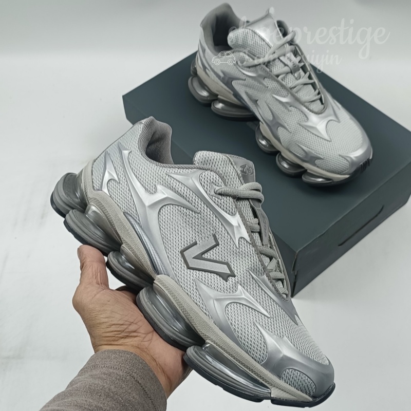 Chaussures de sport haut de gamme de haute qualité, chaussures de course rembourrées en maille métallique, tendance, unisexes, adaptées aux dépla