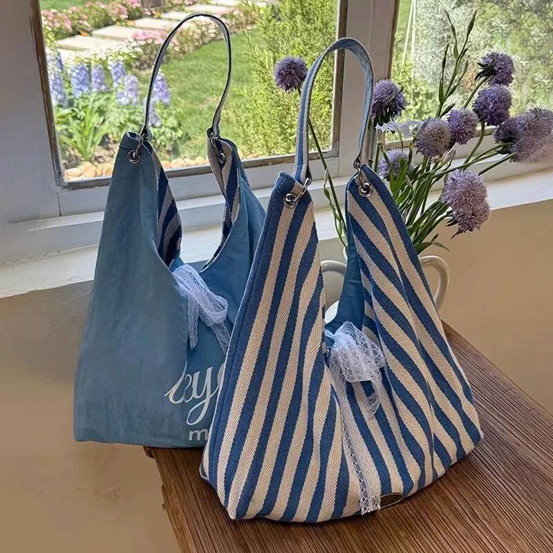 Women Stripe Canvas Hobo with Lace Bow Reversible Tote Shoulder Bag Large Capacity for Travel Beach