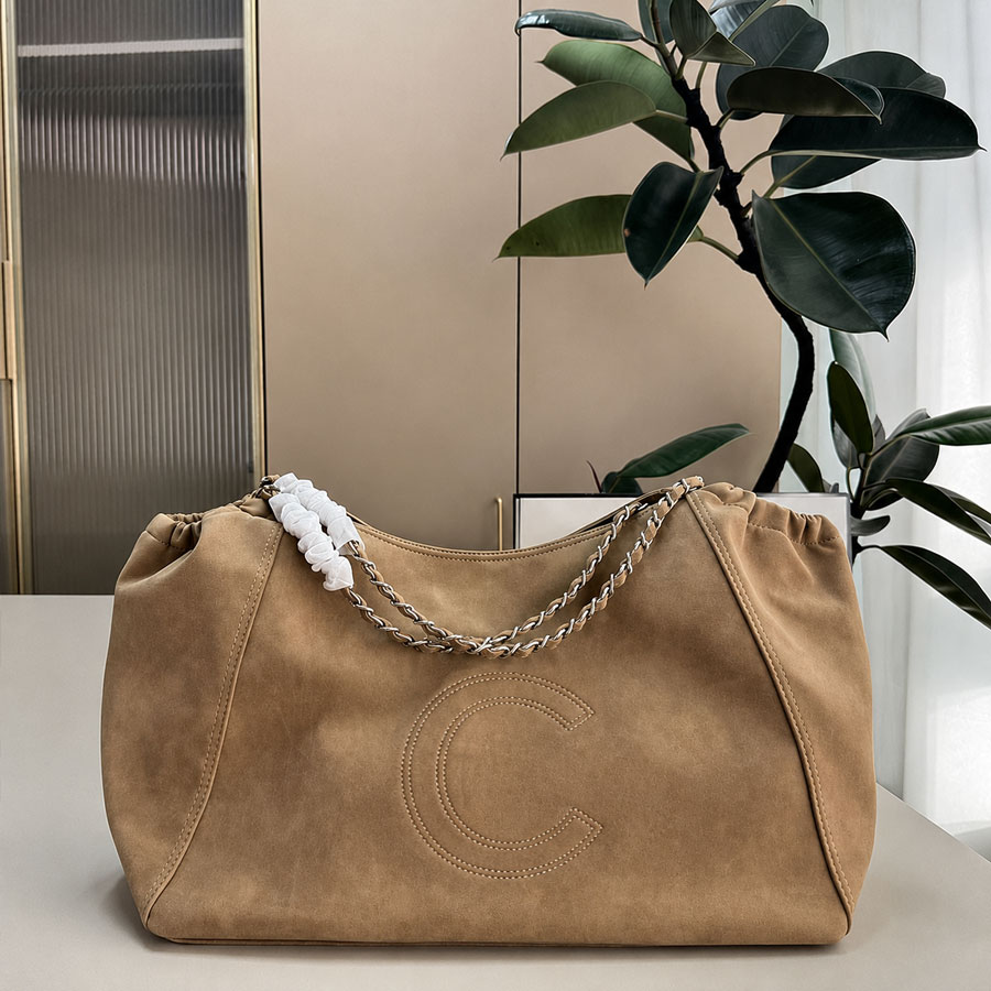 Sac fourre-tout design Sacs à bandoulière pour femmes Sac à main classique Sac en cuir véritable à la mode Sac à dos en daim Lettre Sac à bandoul