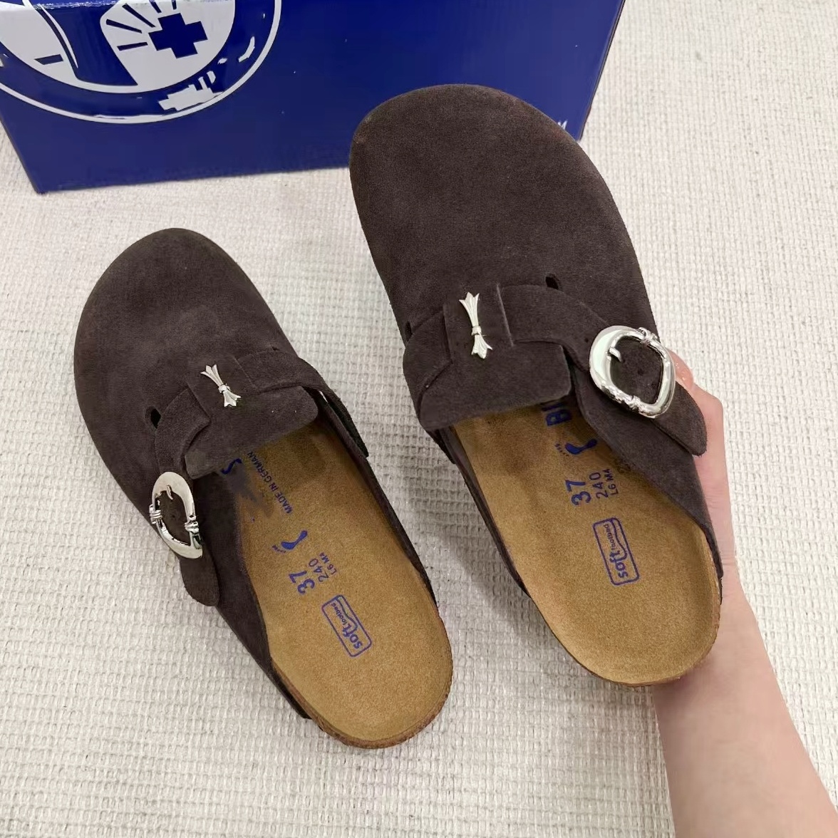 Vintage Suede chrome Clogs Women Men Designer Slippers Comfort Clog Slides Fashion Winter Summer Autumn Scuffs Leather Sandal Outdoor Daily Casual f