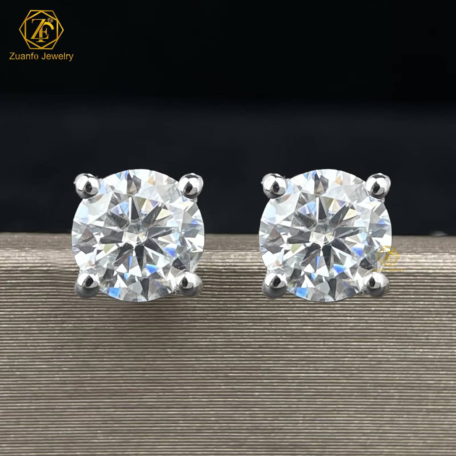 Custom Fine Jewelyr Earrings 4 Claw Inlay Real Solid 18k 14k 10k Gold Earring Round Cut 03Carat Lab Grown Diamond Earings
