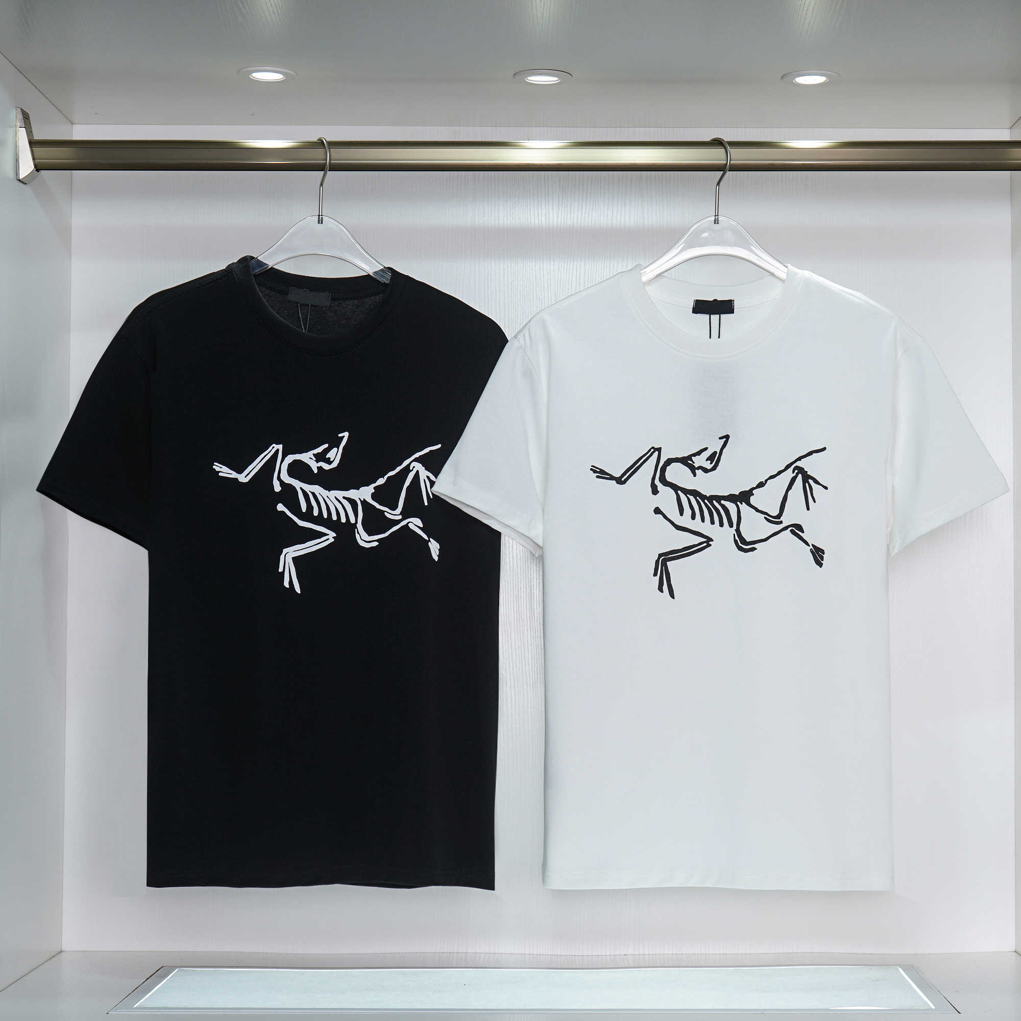 Summer 2022 Mens Designer T Shirt Casual Man Womens Tees With Letters Print Short Sves Top Sell Men Hip Hop clothes European size S--XL D260805