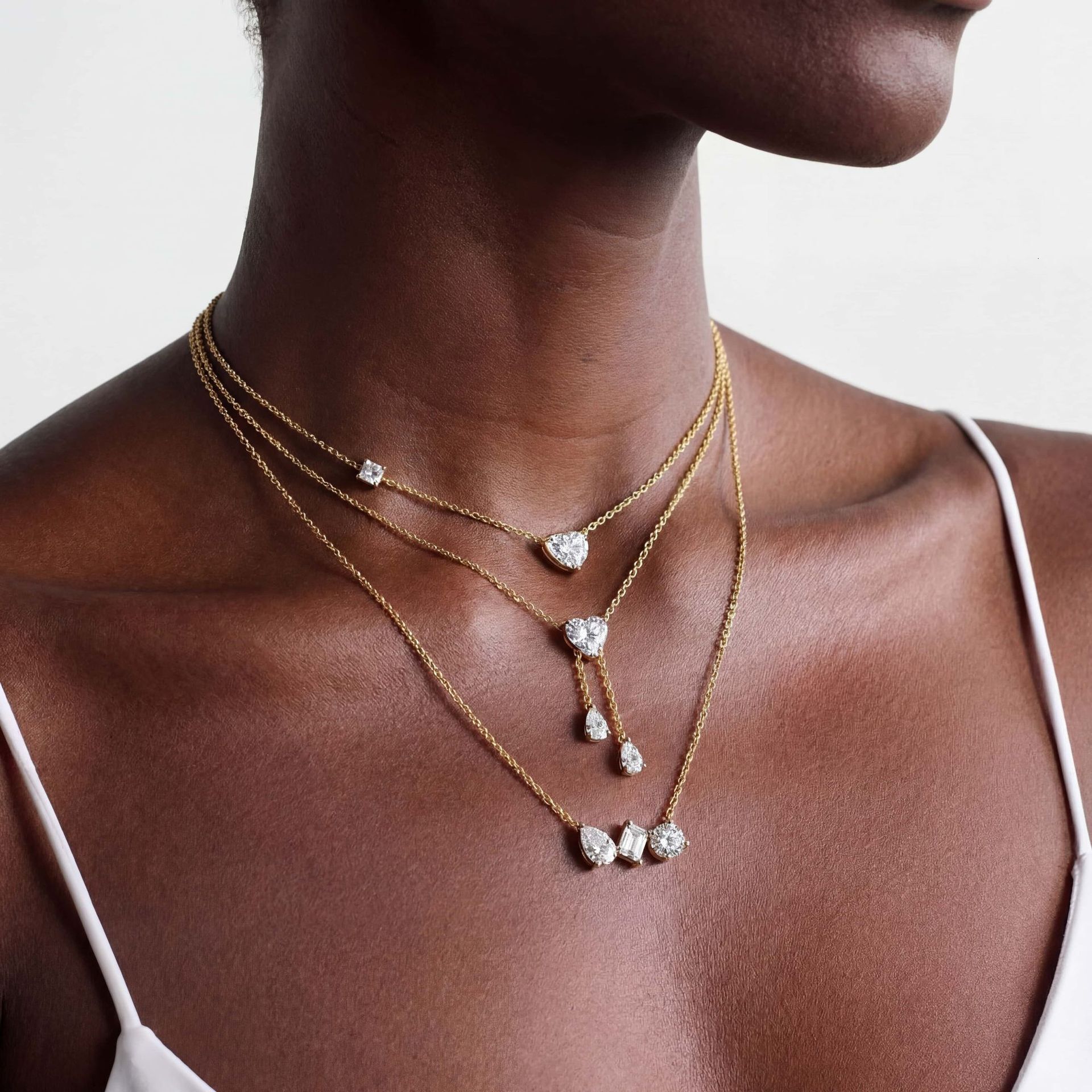 New water drop zircon necklace, light luxury niche design with a high-end feel, fashionable and versatile stylish accessory