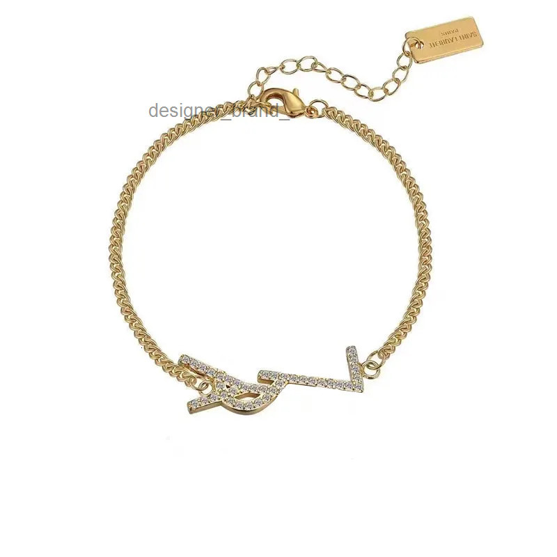 Bracelet women's charm bracelets fashion letter Y with diamonds designer jewelry for women 18K gold plated elegant classic birthday mother'