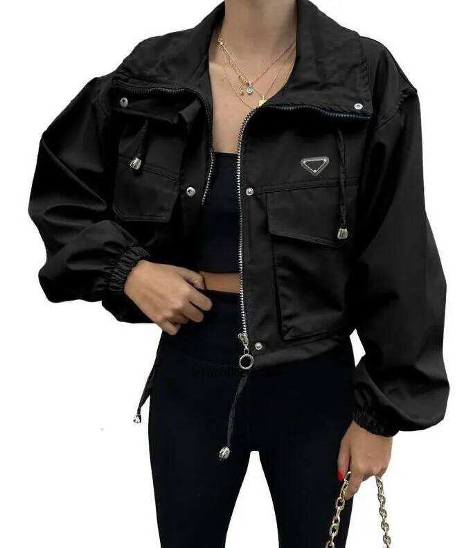 designer jacket women short trench jackets long sleeve big pocket solid color womens coat for autumn spring Triangle a51