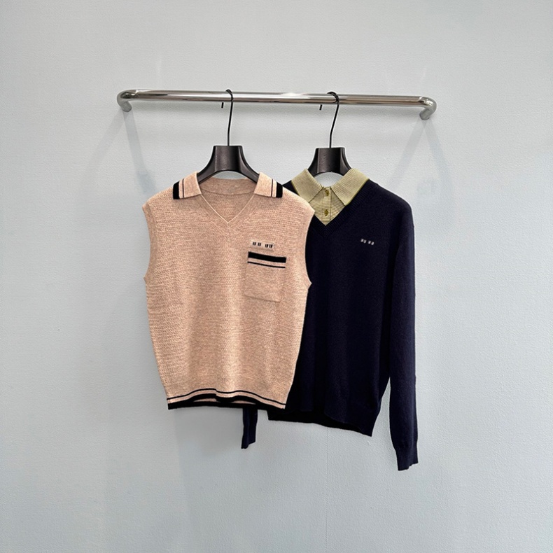 Luxury Women Vintage Preppy Knitted Top Loose Fit Cropped Knit Vest Spring Autumn Daily Office Commute Top