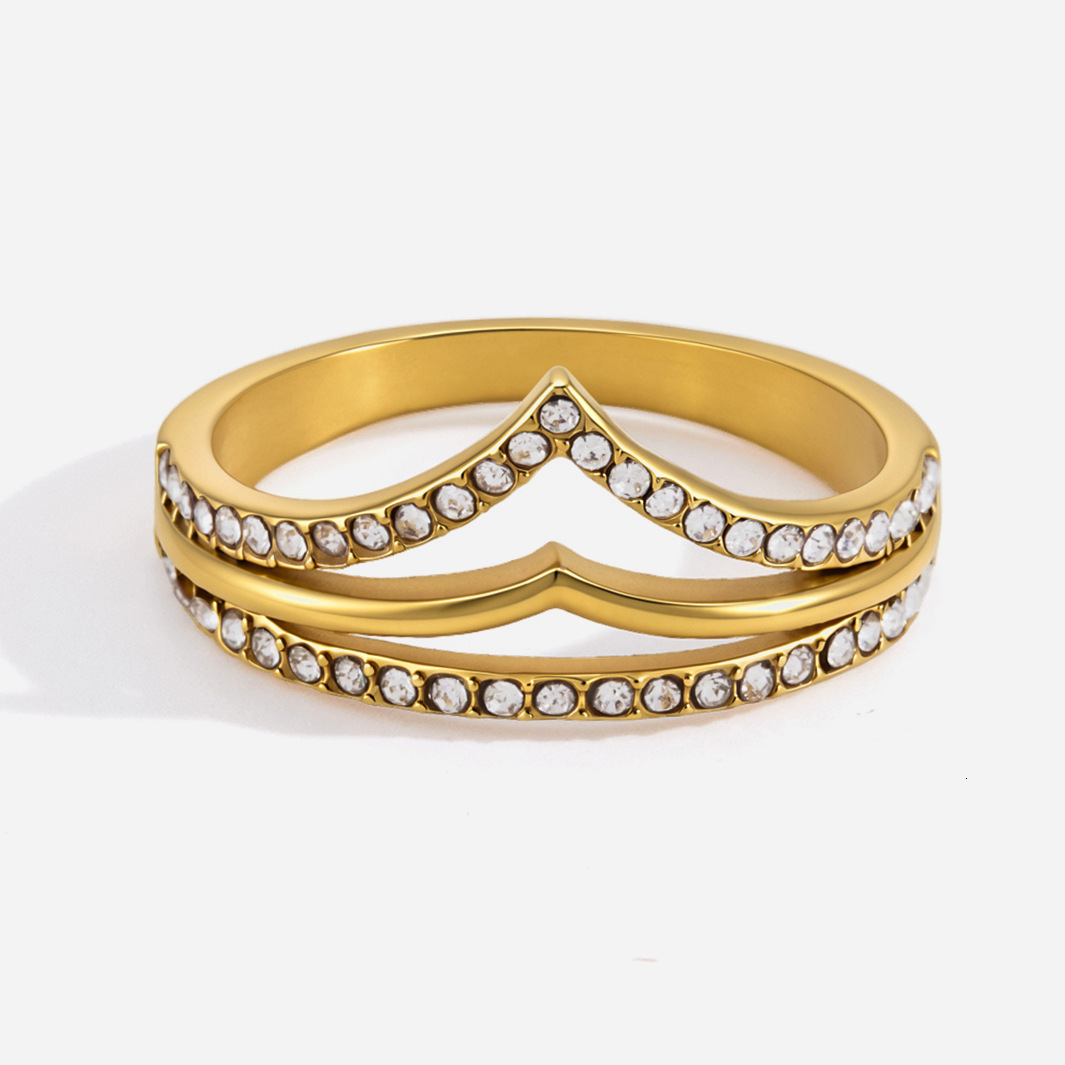 Elegant multi-layer ring with a light luxury and high-end feel, titanium non-fading diamond ring, Korean style ins stainless steel jewelry wholesale