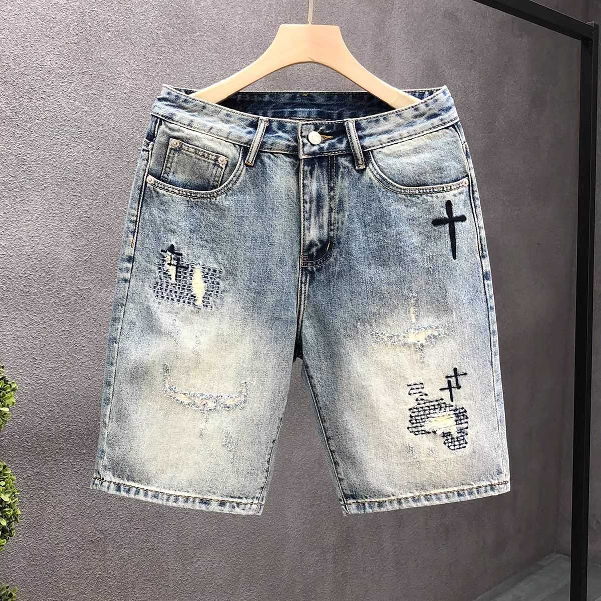 Embroidered denim shorts for men lightweight knee-length pants 2025 summer new style high-end loose-fitting men's mid-length pants S260804859X
