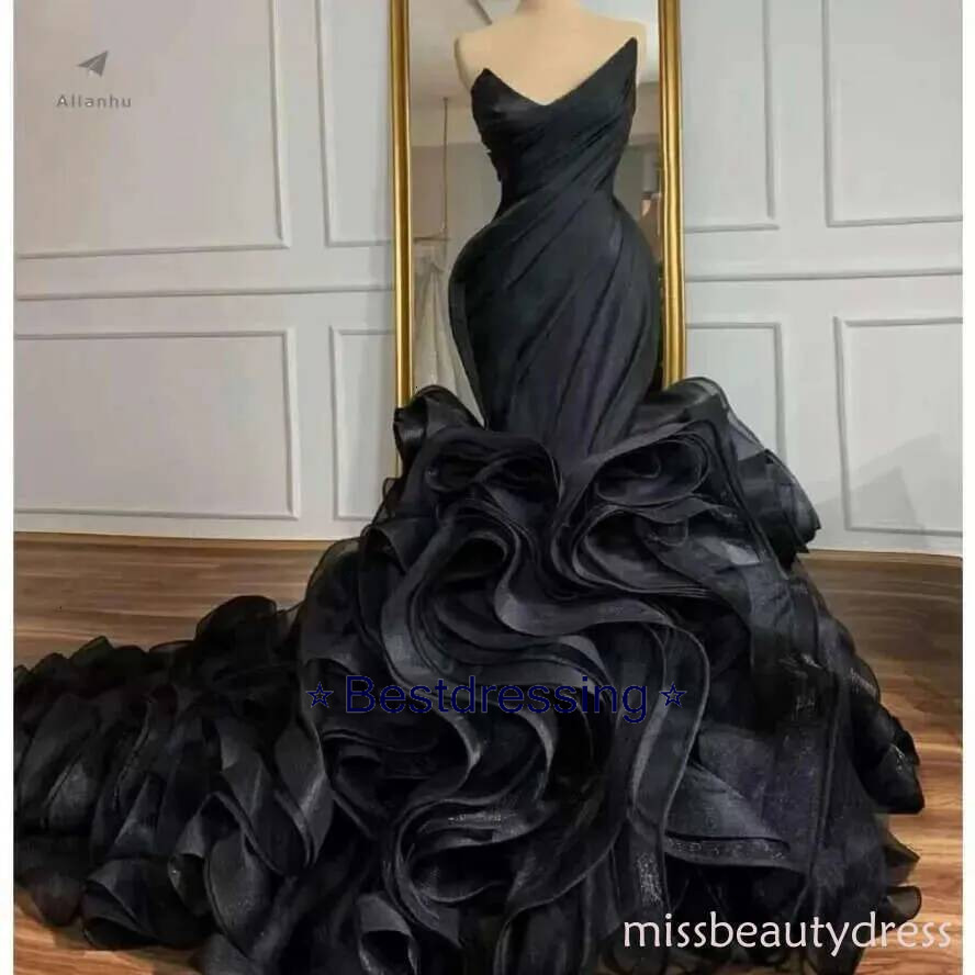 Black Wedding New Dresses With Long Train Organza Tiered Skirts Ruffled Bridal Gowns Custom Made Plus Size Robe De Mariage Bd84
