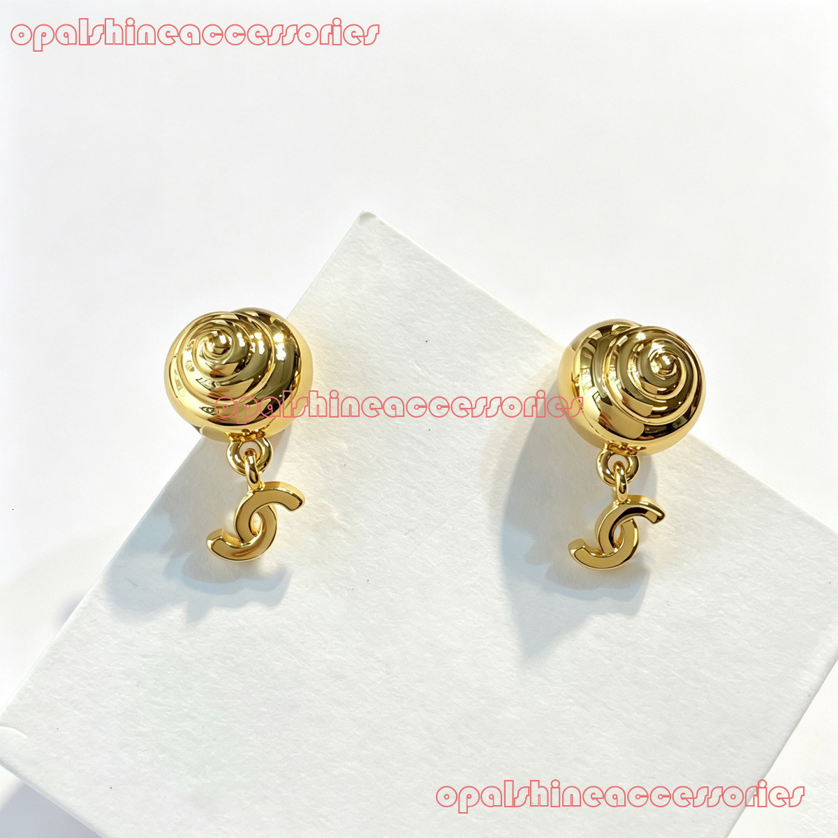 Designer Jewelry Channel 26 new models gold conch pendant earrings stylish design classic versatile earrings for women CC Earring