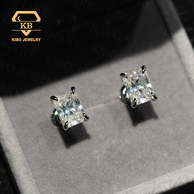 Iced Out Hip Hop Fashion Stud Earrings S925 Silver VVS D Emerald 3CT Moissanite Diamond Unisex Earrings
