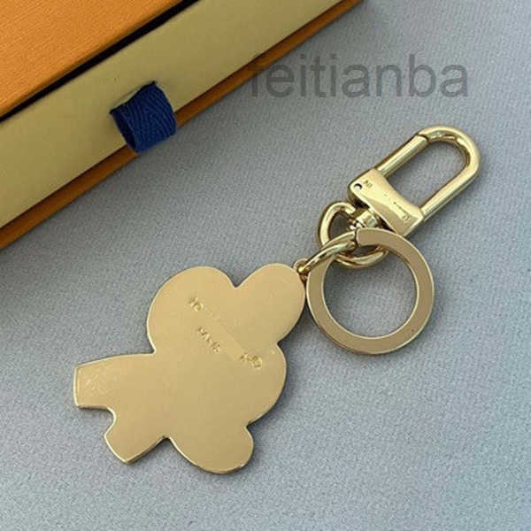 Keychains Designer Luxury flower heart designer bag charms gold sliver keychain Snap fastener mens ladies keychain Holiday gift lovely quality with