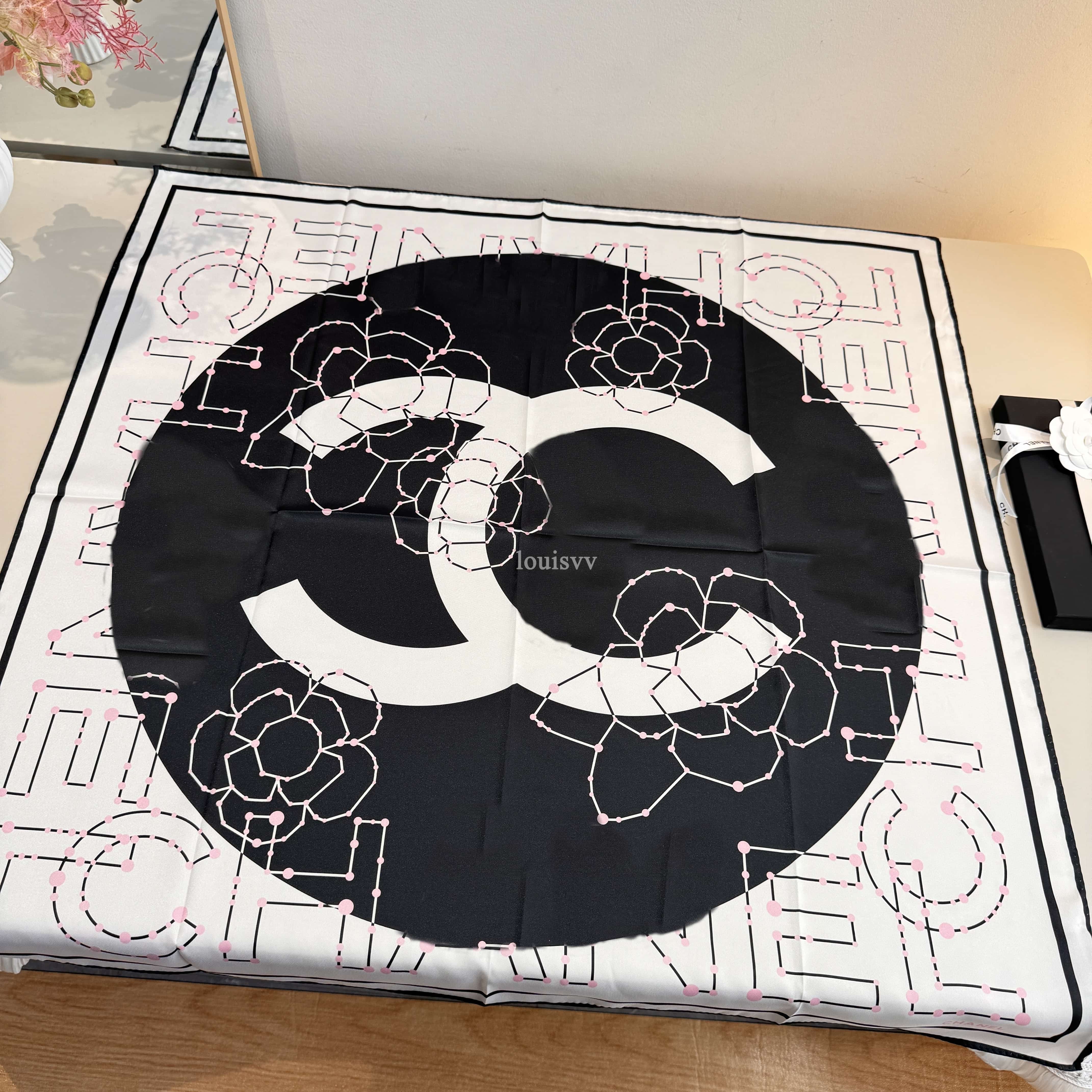 CC designer scarf wool silk scarf fashion silk scarf square summer new style silk womens ribbons for work travel outdoor and home headband with box