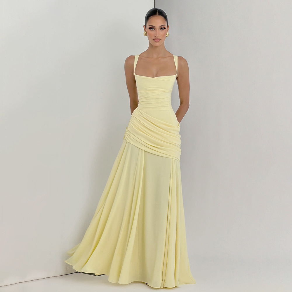 Robe de soirée élégante pour femmes, couleur unie, coupe basse, plissée, bretelles Spaghetti, taille, dos nu, vente en gros, 2026