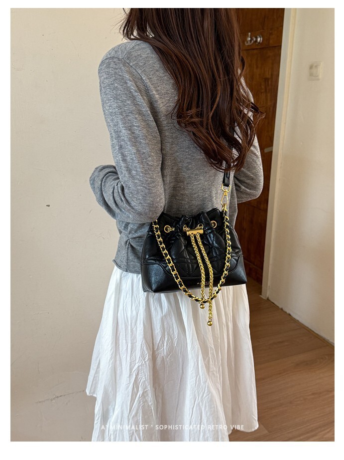 Luxury Brand Designer Bag -Style Quilted Chain For Women, 2026 New Model, Drawstring Bucket Bag, Versatile Shoulder And Crossbody Bag