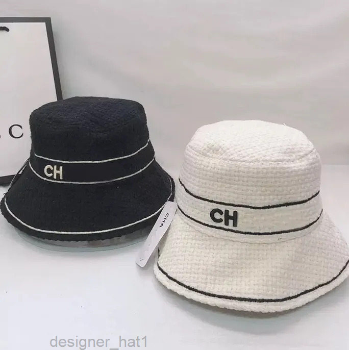 Designer hats Fashion Bucket Hat Women Men Baseball Caps wholesale Beanie s Black White Fisherman Buckets Patchwork Autumn Winter Wide Brim Hats