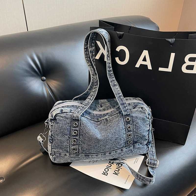 Bag Korean Shoulder Style Small Denim Boston Pillow Crossbody Bag for Women Fashion and Versatile for Daily Use Commuting Bag H260805