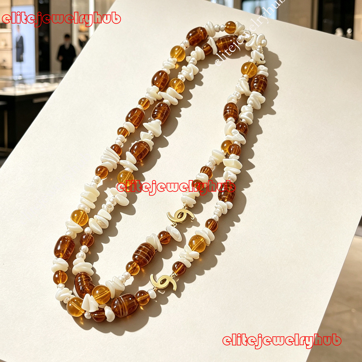 Designer CC Jewelry 26 Fashion Coral-Colored Irregular Long Sweater Necklace Style Simple Elegant Women's Necklace Channel Necklace